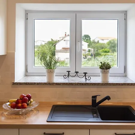 Apartment Fuer 4 Personen Ca 75 Qm In Fazana-surida, Istrien Istrische Riviera Valbandon