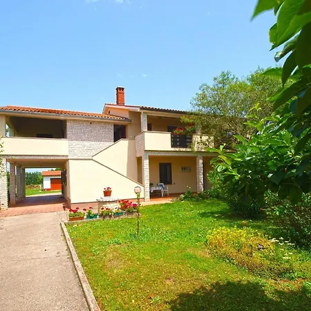Fuer 4 Personen Ca 75 Qm In Fazana-surida, Istrien Istrische Riviera Apartment *