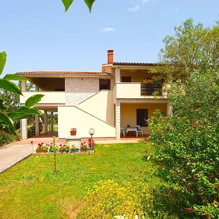 Apartment Fuer 4 Personen Ca 75 Qm In Fazana-surida, Istrien Istrische Riviera